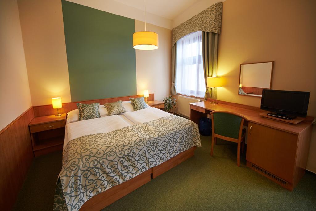 Hotel Bily Jednorozec Třeboň 외부 사진