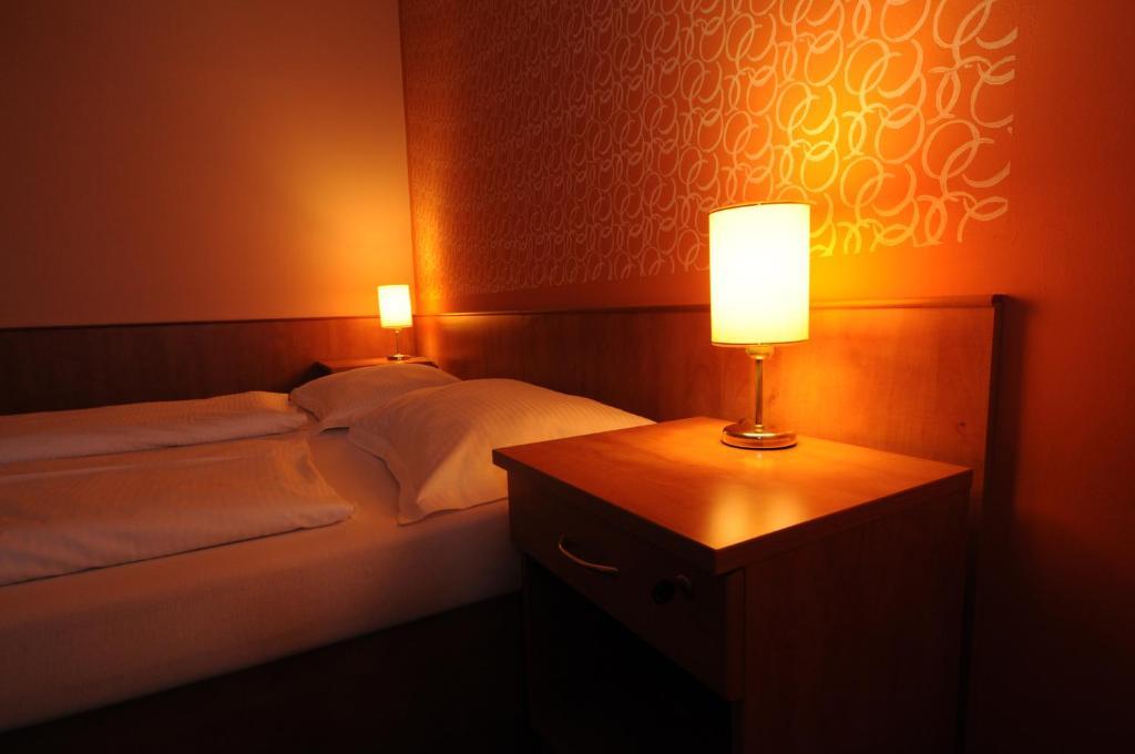 Hotel Bily Jednorozec Třeboň 외부 사진